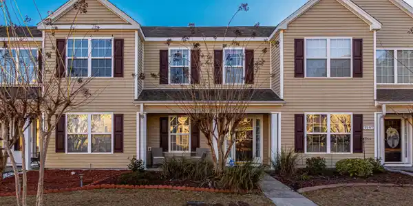 1293 Harvester Circle