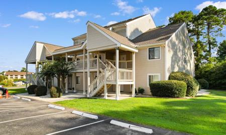 1095 West Plantation Dr.
