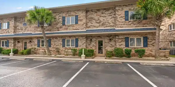 215 Double Eagle Dr.