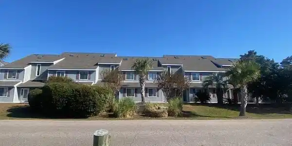 1850 Colony Dr.