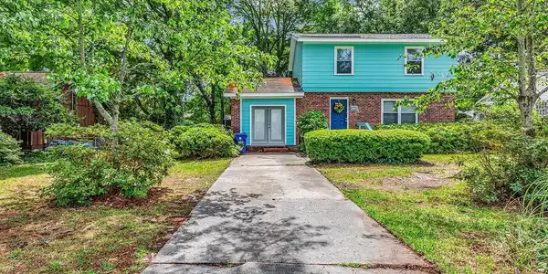 715 9th Ave. S