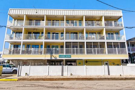 301 N Waccamaw Dr.