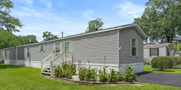 904 Periwinkle Pl.