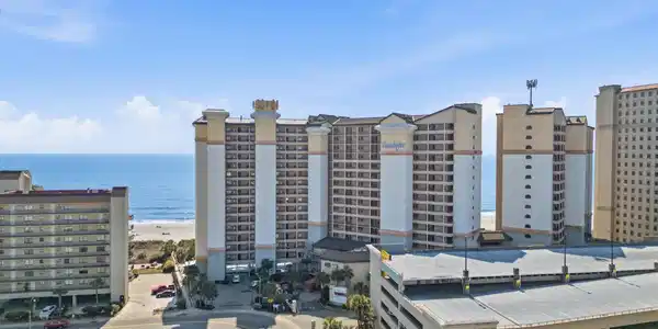 4800 S Ocean Blvd.