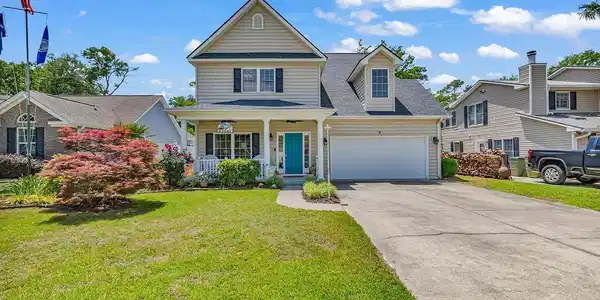 637 Sparrow Dr.