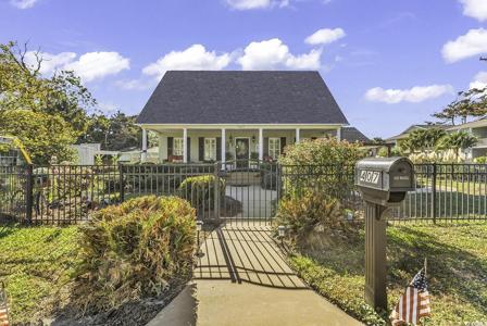 407 15th Ave. S