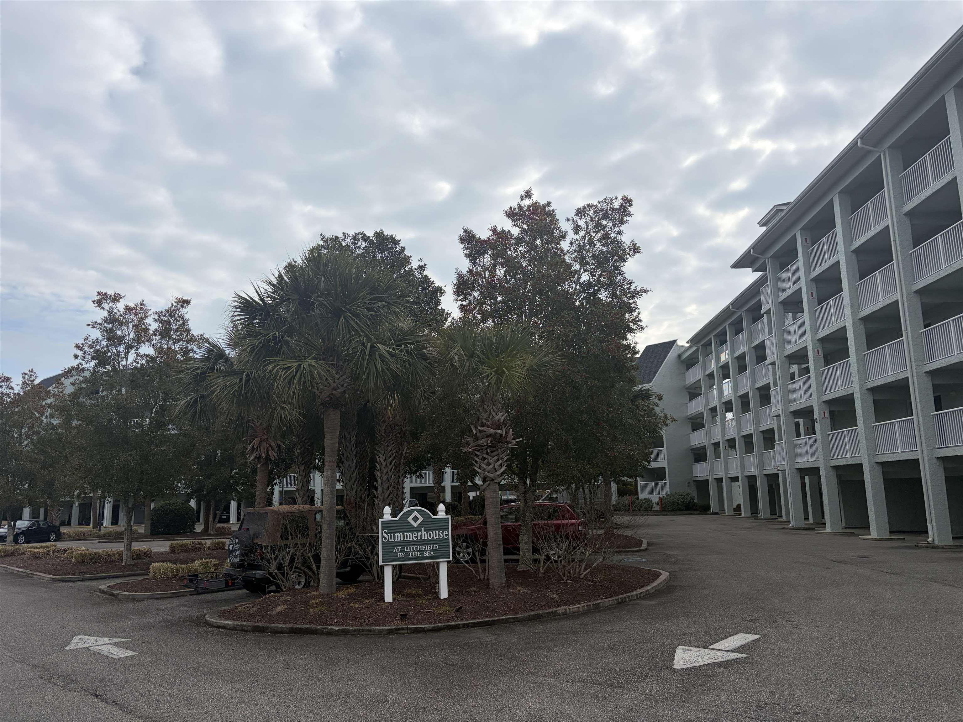 Image 1 Image 1