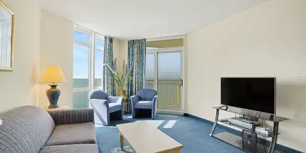 Image 4 Image 4
