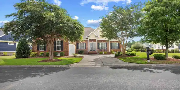 207 Minnow Ln.