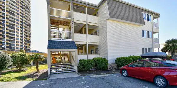 9620 Shore Dr.