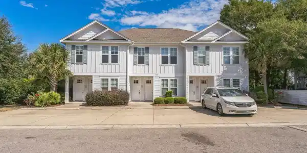 730 Madiera Dr.