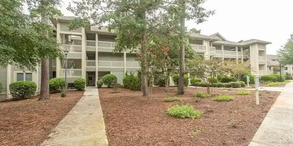 1551 Spinnaker Dr.