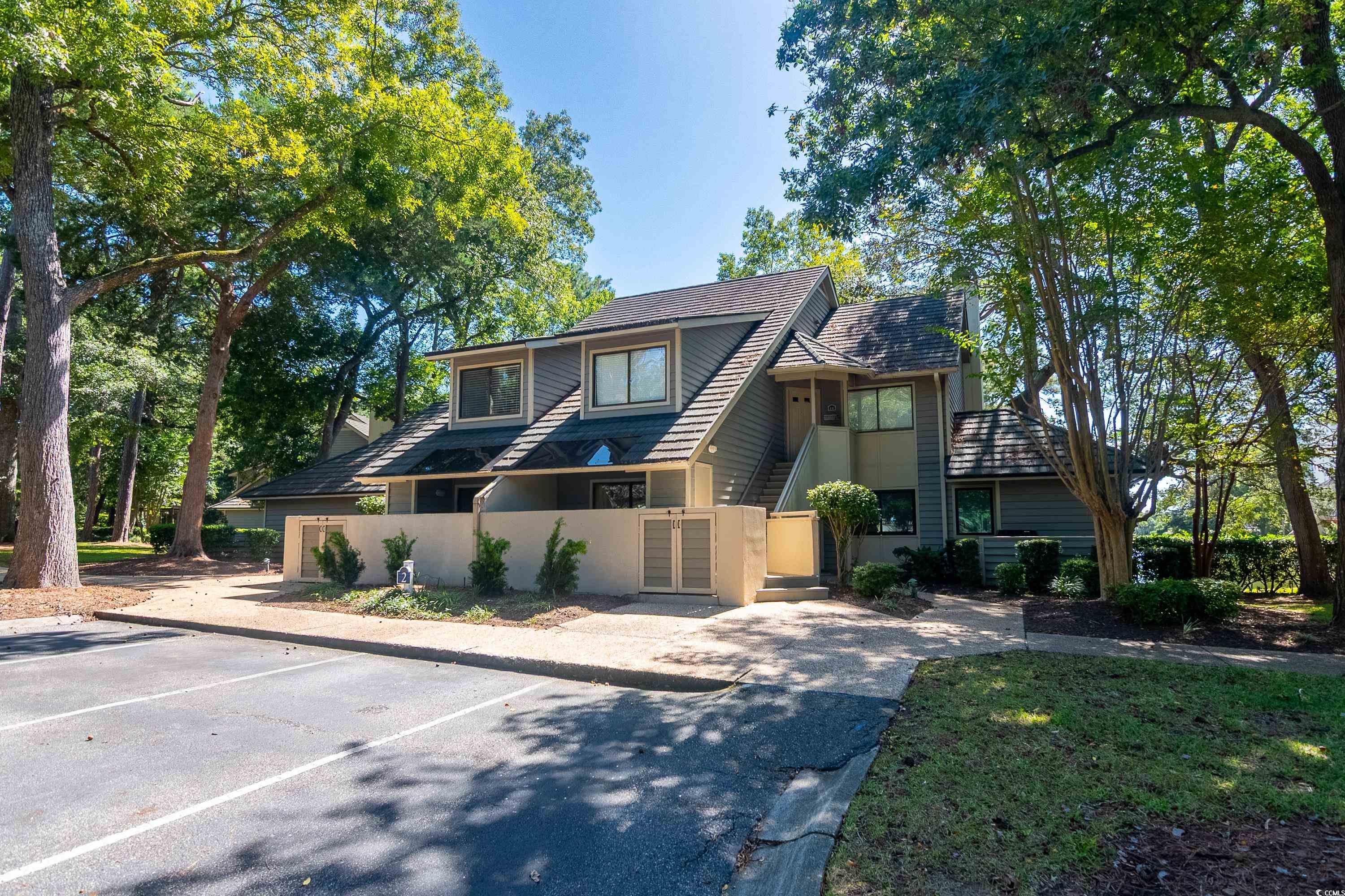 Image 1: Mid-century inspired home with uncovered parking Image 1: Mid-century inspired home with uncovered parking