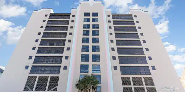 4000 N Ocean Blvd.