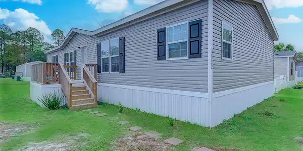4522 Emu Dr.