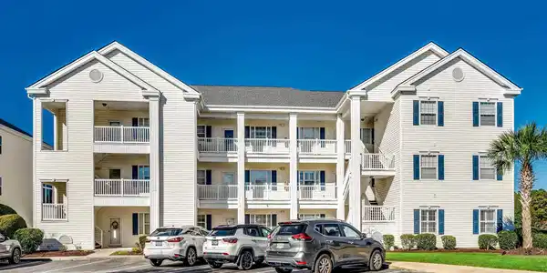 901 West Port Dr.
