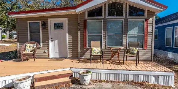 5400 Little River Neck Rd.
