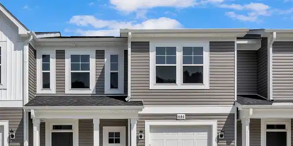 256 Sandridgebury Dr.