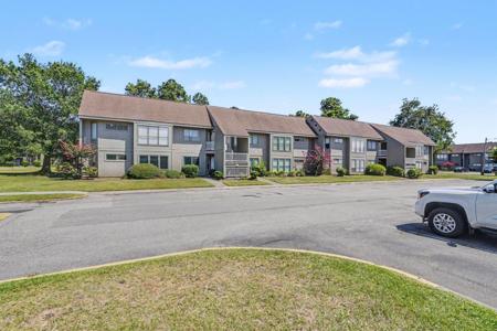 2000 Greens Blvd.