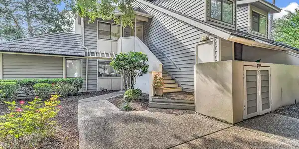 141 Hartland Dr.