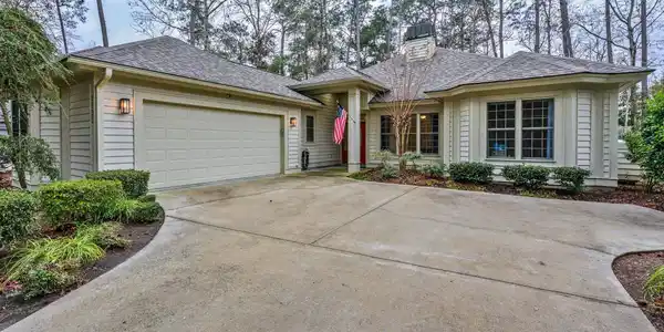 1822 Topsail Ln.