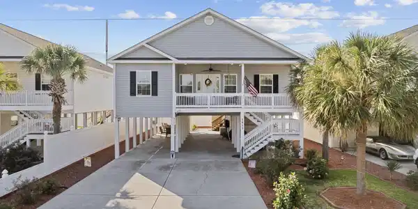 1811 Madison Dr.