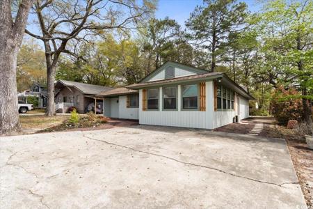 2108 Brunswick Circle