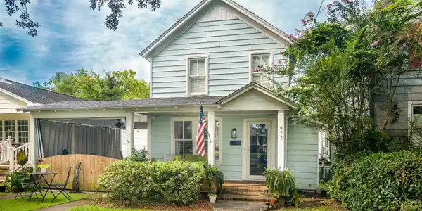 423 Highmarket St.