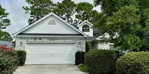 2077 Ayershire Ln.