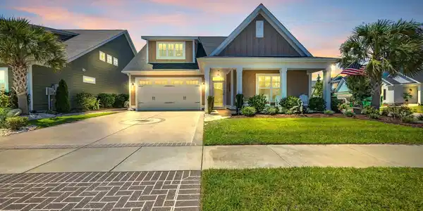 1145 Captain Hooks Way