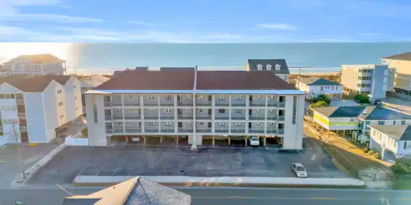 4303 Ocean Blvd. N