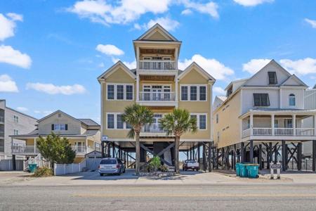 132 N Waccamaw Dr.