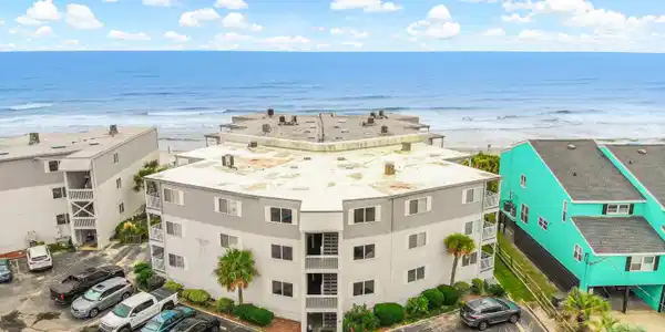 6302 Ocean Blvd. N