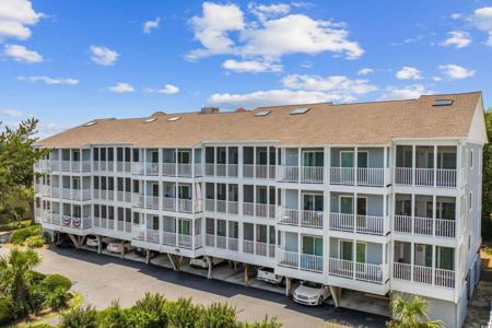 9581 Shore Dr.