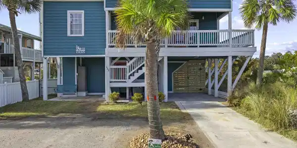 409 25th Ave. N