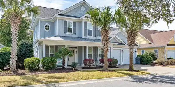 452 Banyan Place