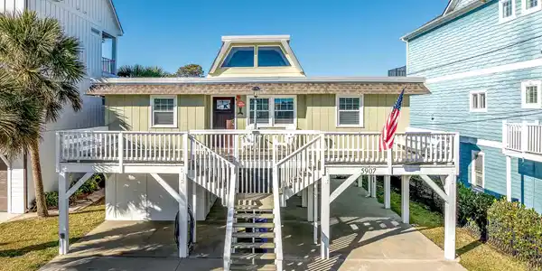 5907 Channel St.