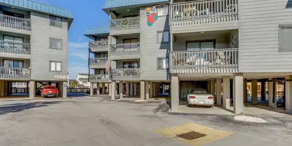 6001 N Ocean Blvd.