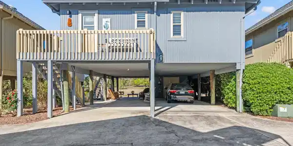 135 Marshland Ct.