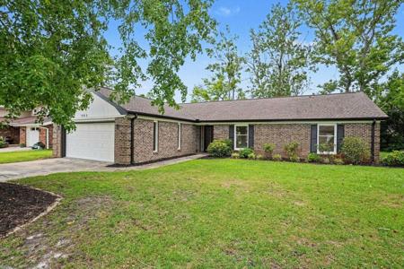 903 Plantation Dr.