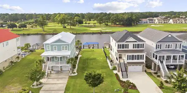 396 West Palms Dr.