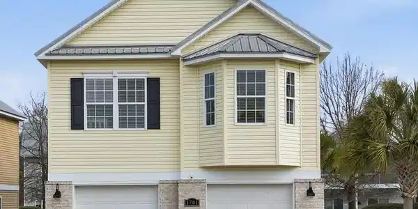 1701 Cottage Cove Circle
