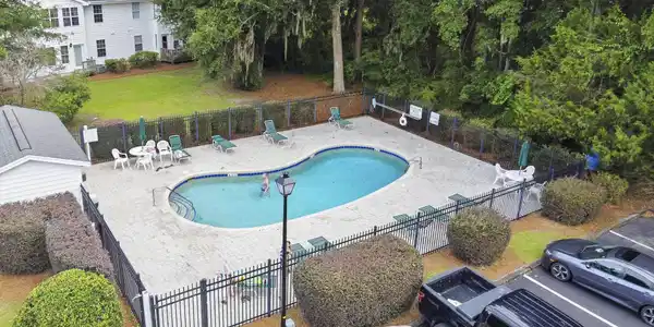 Image 4 Image 4