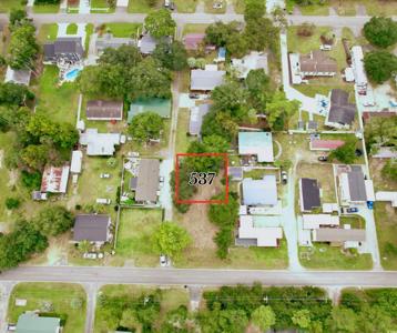 537 Woodland Dr.