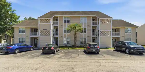 4477 Little River Inn Ln.