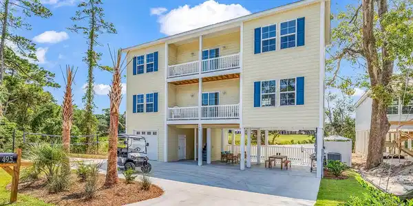 495 Rosemary Ln.