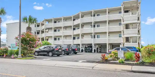 3901 South Ocean Blvd.