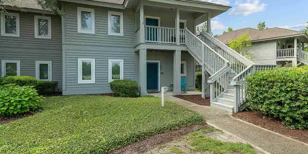 1221 Tidewater Dr.