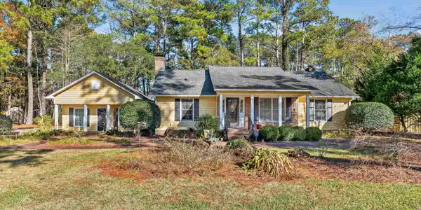 297 Linden Circle