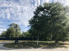 3726 Old Point Circle